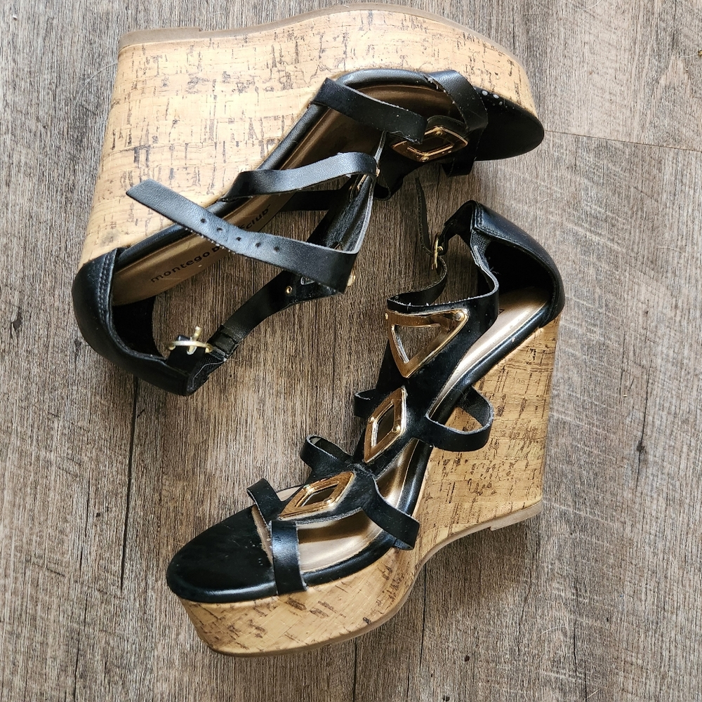 Montego Bay Club Black And Gold Wedge Sandals